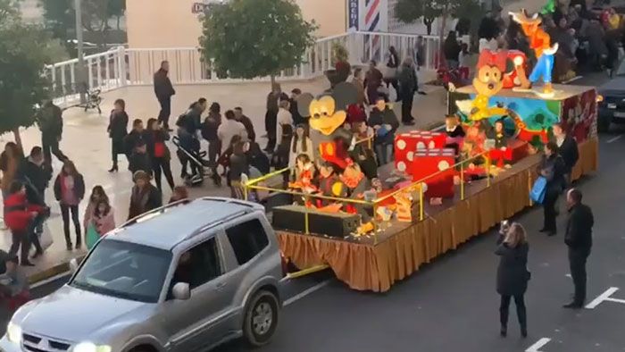 Críticas contra la programación navideña de Albox